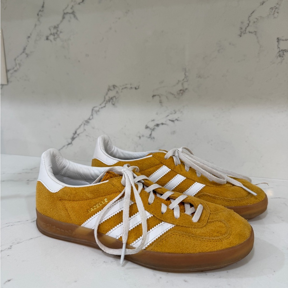 Adidas Gazelle yellow gum